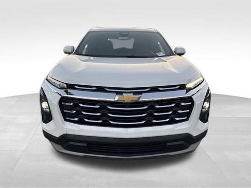 Certified 2025 Chevrolet Equinox LT image 8