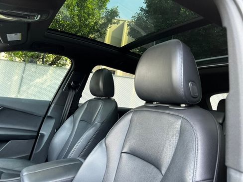 Used 2019 Audi Q7 3.0T Premium Plus w/ Premium Plus Package AWD/4WD image 19
