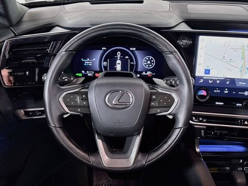 Used 2025 Lexus RX 450h AWD w/ Convenience Package image 13