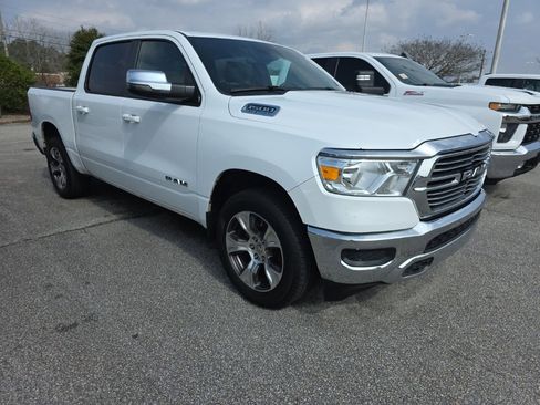Used 2024 RAM 1500 Laramie image 11