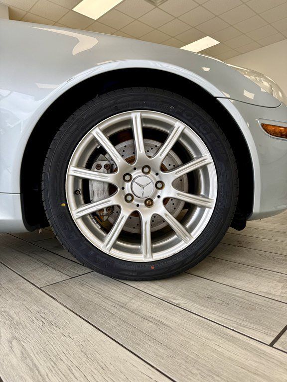 Used 2005 Mercedes-Benz SLK 350 image 17