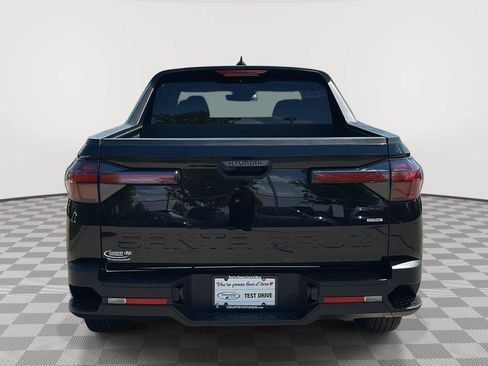 Used 2024 Hyundai Santa Cruz SEL AWD/4WD image 6