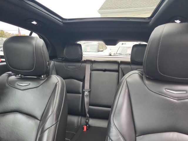 Used 2021 Cadillac XT4 Premium Luxury AWD/4WD image 13