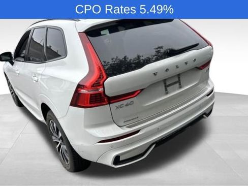 Used 2024 Volvo XC60 B5 Core w/ Protection Package Premier AWD/4WD image 4
