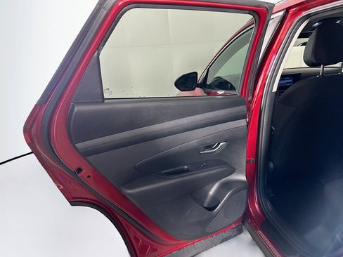 Used 2025 Hyundai Tucson SEL image 25