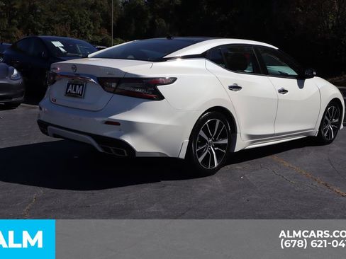 Used 2023 Nissan Maxima SL image 6