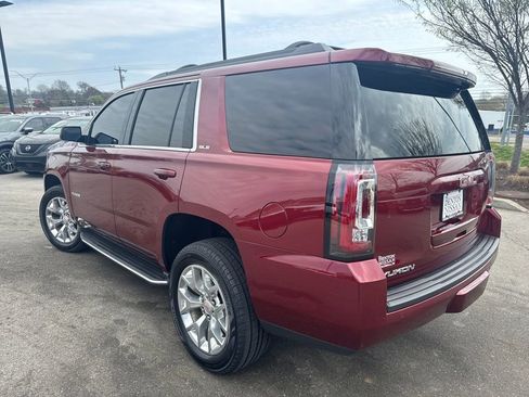 Used 2017 GMC Yukon SLE w/ SLE Value Package RWD image 5