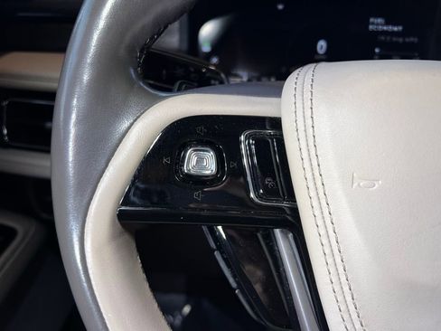 Used 2023 Lincoln Aviator Reserve w/ Equipment Group 201A image 24