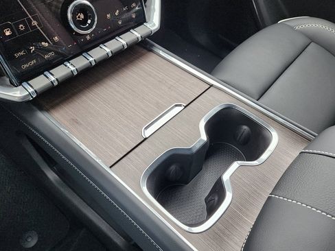 New 2026 GMC Acadia Denali image 33