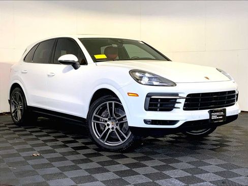 Used 2021 Porsche Cayenne AWD/4WD image 9