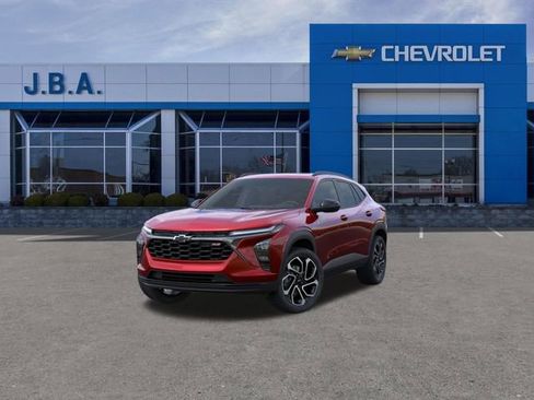 New 2026 Chevrolet Trax RS w/ Sunroof Package FWD image 8