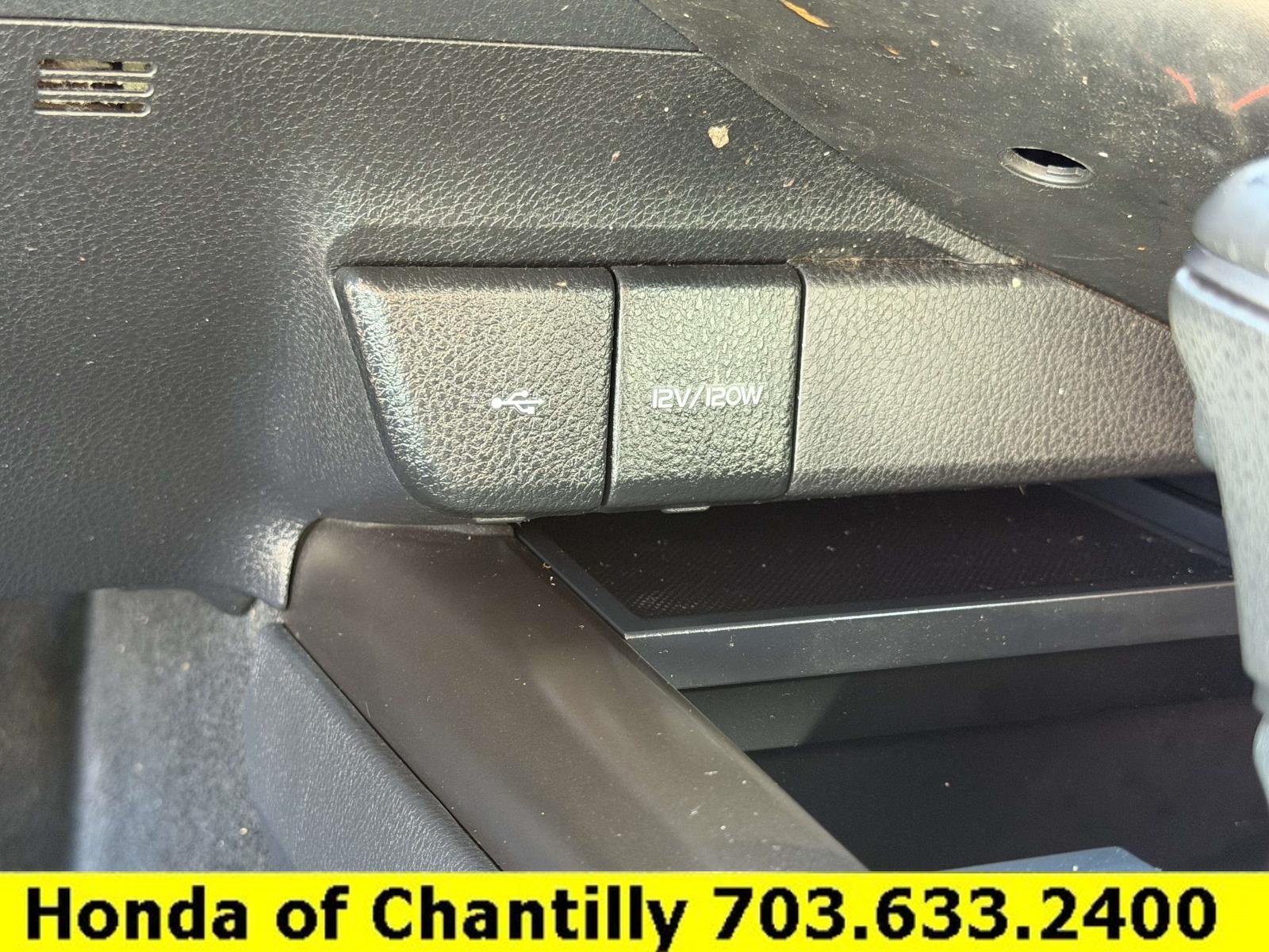 Used 2022 Toyota Camry SE AWD/4WD image 22