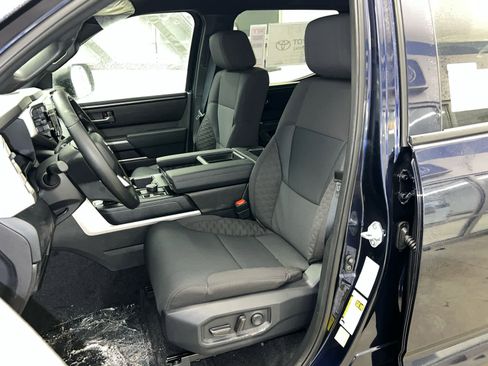 New 2026 Toyota Tundra SR5 w/ SR5 Convenience Package image 15