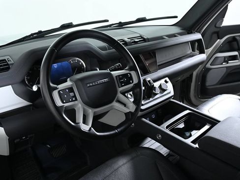 Used 2023 Land Rover Defender 110 S AWD/4WD image 16