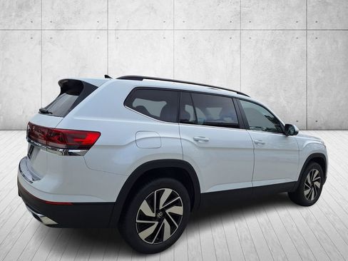 New 2026 Volkswagen Atlas SE image 5