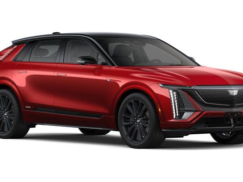New 2026 Cadillac Lyriq V image 31