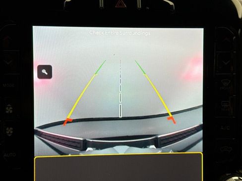 Used 2023 RAM 1500 Laramie image 15