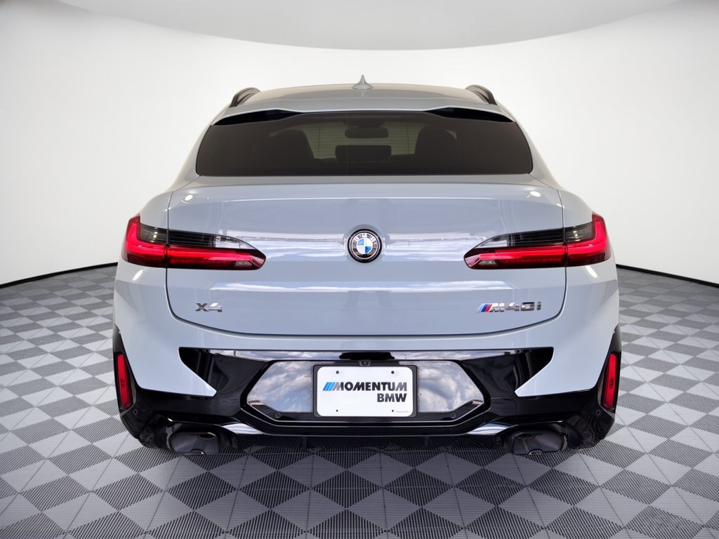 Certified 2025 BMW X4 M40i w/ Premium Package AWD/4WD image 11