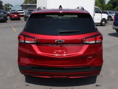 Used 2024 Chevrolet Equinox RS w/ RS Leather Package AWD/4WD image 6