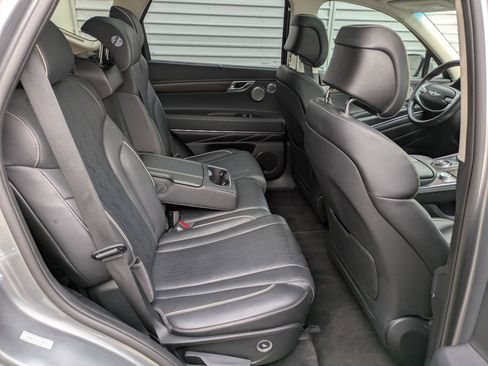 Used 2023 Genesis GV80 3.5T Advanced + image 31