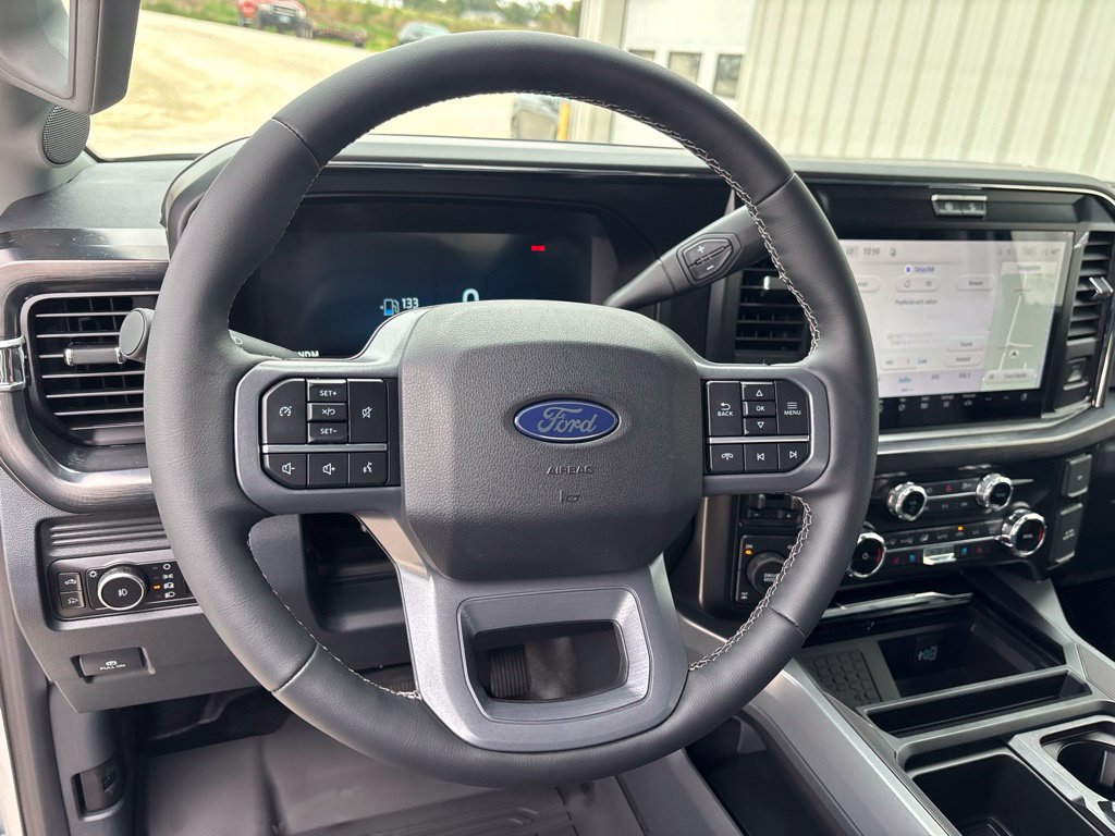 New 2027 Ford F350 Lariat w/ Black Appearance Package AWD/4WD image 22