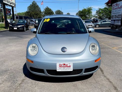 Used 2010 Volkswagen Beetle Red Rock FWD image 16