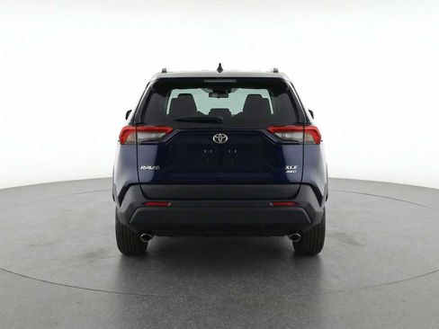 Used 2025 Toyota RAV4 XLE image 7