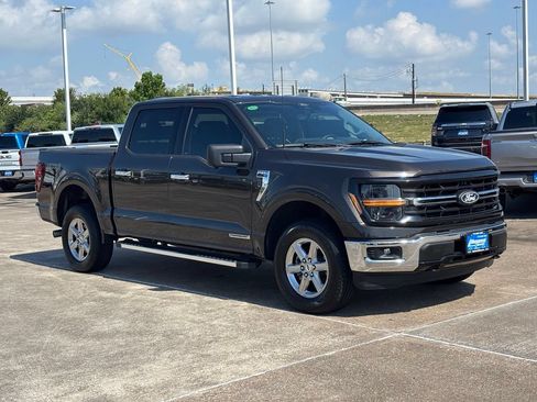 Used 2024 Ford F150 XLT w/ Mobile Office Package AWD/4WD image 6