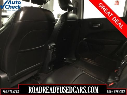 Used 2018 Jeep Compass Latitude AWD/4WD image 26