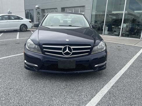Used 2014 Mercedes-Benz C 300 4MATIC Sedan image 2