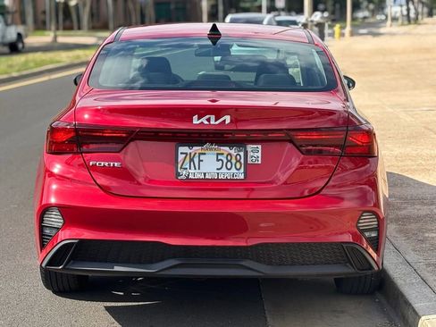 Used 2023 Kia Forte LXS FWD image 4