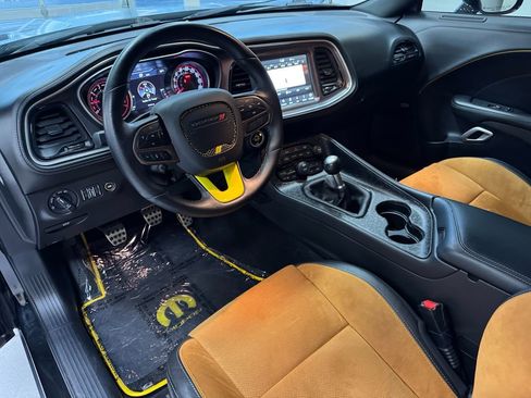 Used 2021 Dodge Challenger R/T Scat Pack w/ Plus Package image 16