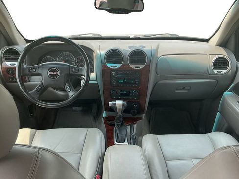 Used 2006 GMC Envoy SLT RWD image 17