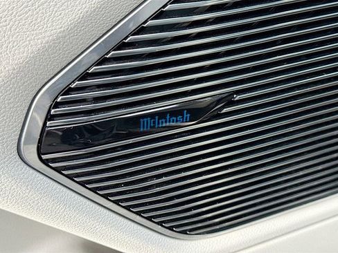 Used 2022 Jeep Grand Cherokee Overland image 21