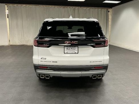New 2026 GMC Acadia Elevation w/ Elevation Premium Package AWD/4WD image 4