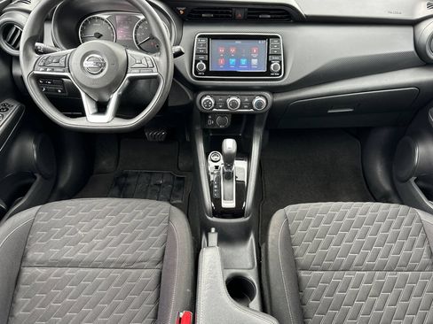 Used 2021 Nissan Kicks S FWD image 13