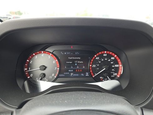 Used 2026 Nissan Frontier PRO-4X w/ Pro-4x Convenience Package image 16