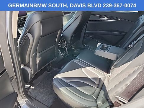 Used 2021 Lincoln Nautilus FWD w/ Equipment Group 101A image 10