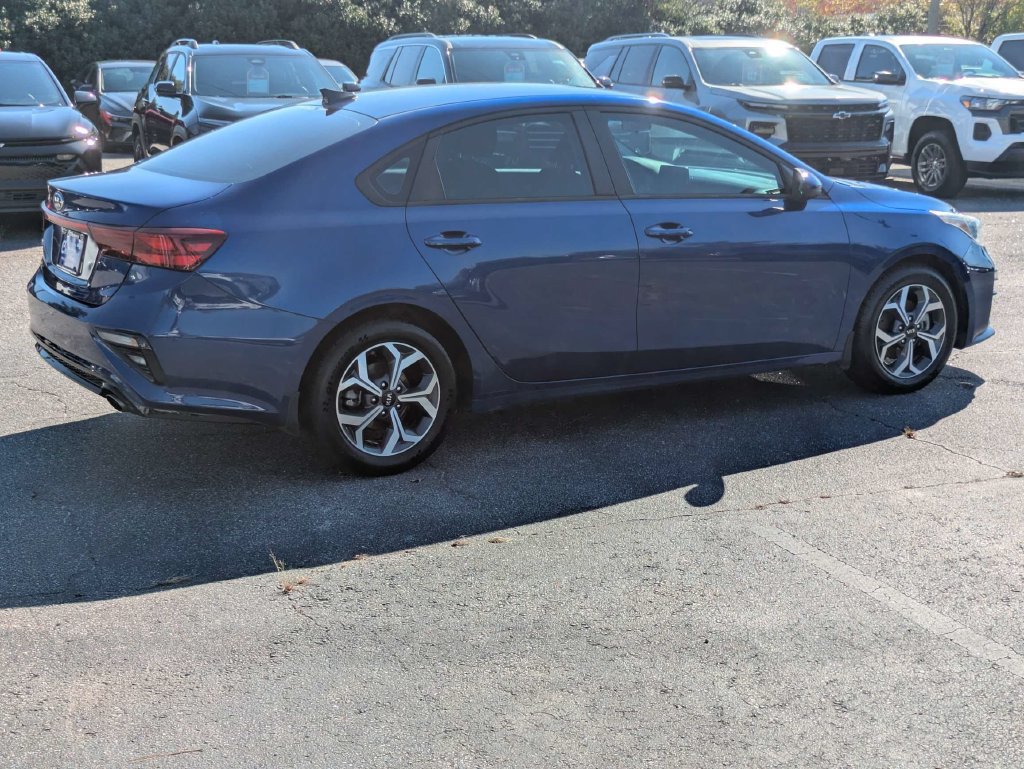 Used 2021 Kia Forte LXS FWD image 4