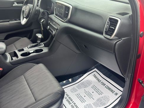 Used 2021 Kia Sportage LX image 27