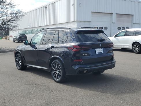 Certified 2024 BMW X5 xDrive40i w/ Executive Package image 2