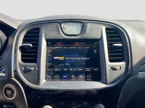 Used 2020 Chrysler 300 S image 14