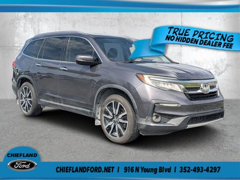 Used 2019 Honda Pilot Touring image 1