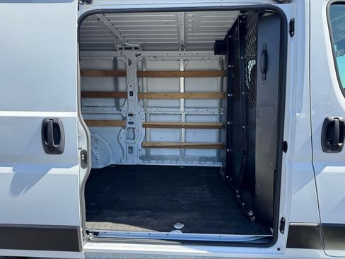 Used 2023 RAM ProMaster 2500 FWD image 20