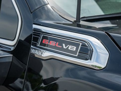 Used 2023 GMC Sierra 3500 Denali AWD/4WD image 22