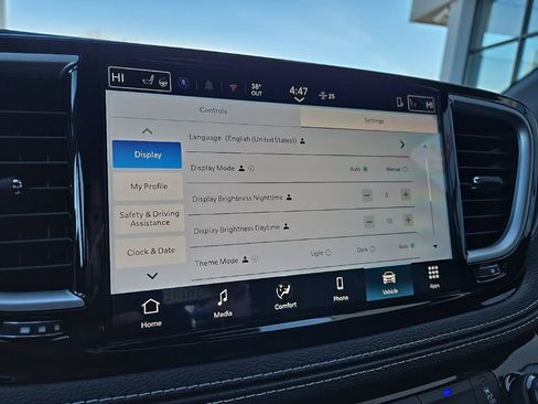 New 2026 Chrysler Pacifica Select w/ S Appearance Package image 52