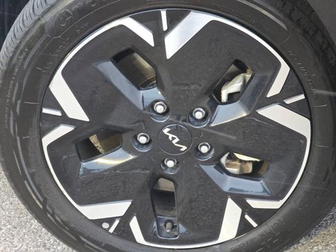Used 2024 Kia Niro Wind image 9