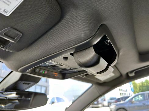 Used 2024 Chevrolet Equinox RS w/ RS Leather Package AWD/4WD image 27