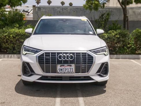Used 2024 Audi Q3 2.0T Premium AWD/4WD image 2