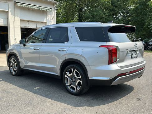 Used 2023 Hyundai Palisade Limited image 5